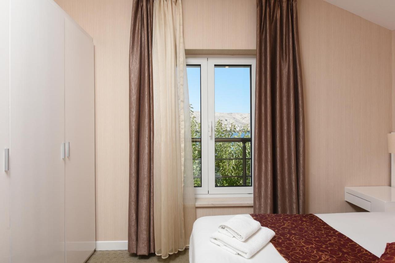 Family Hotel Zane 파그 외부 사진