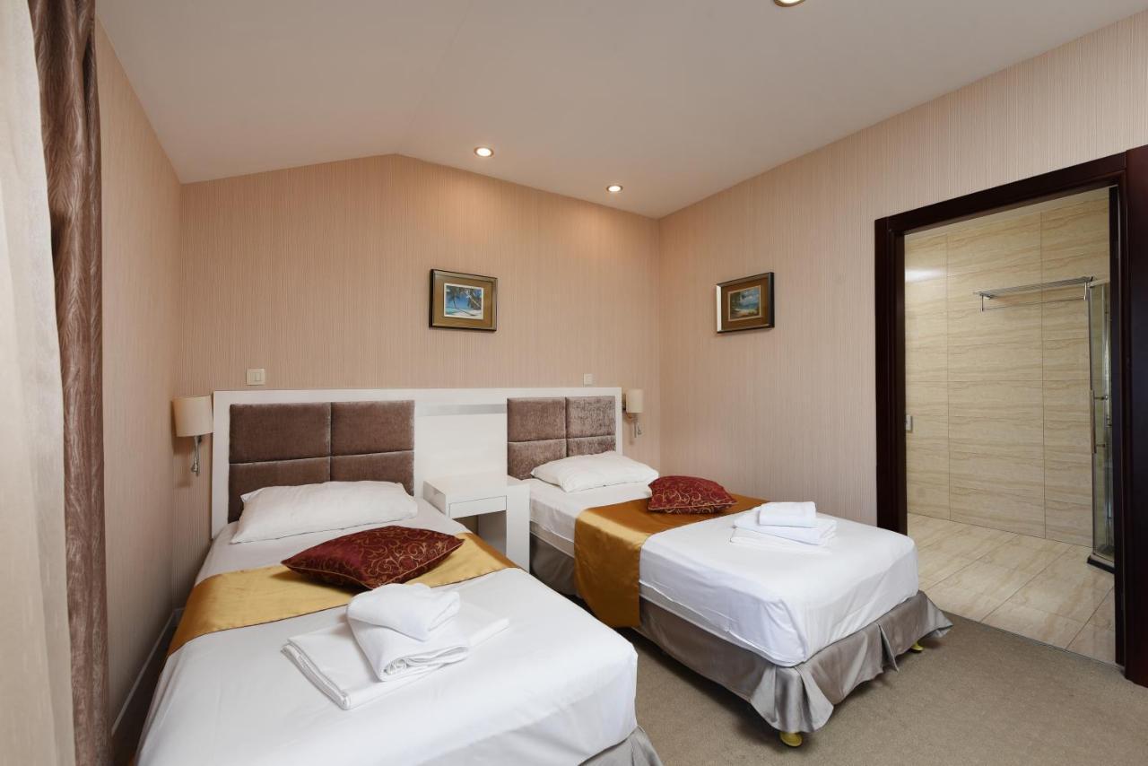 Family Hotel Zane 파그 외부 사진